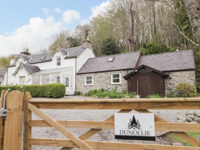 Dunollie House